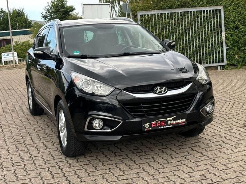 Phantom black Gebraucht 2011 Hyundai ix35 Style SUV | 7.999 € (Guter Preis) - Bild 1/4