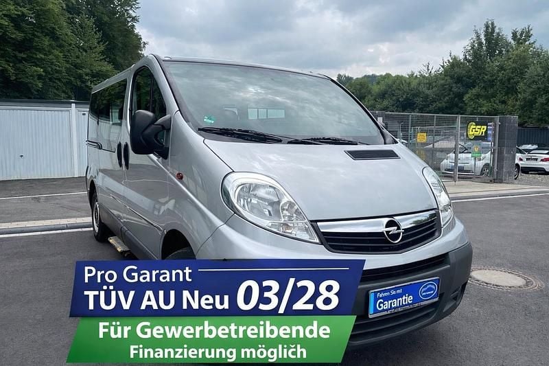Gebraucht Opel Vivaro 90 PS (66 kW) 2008 Silber Van / Kleinbus