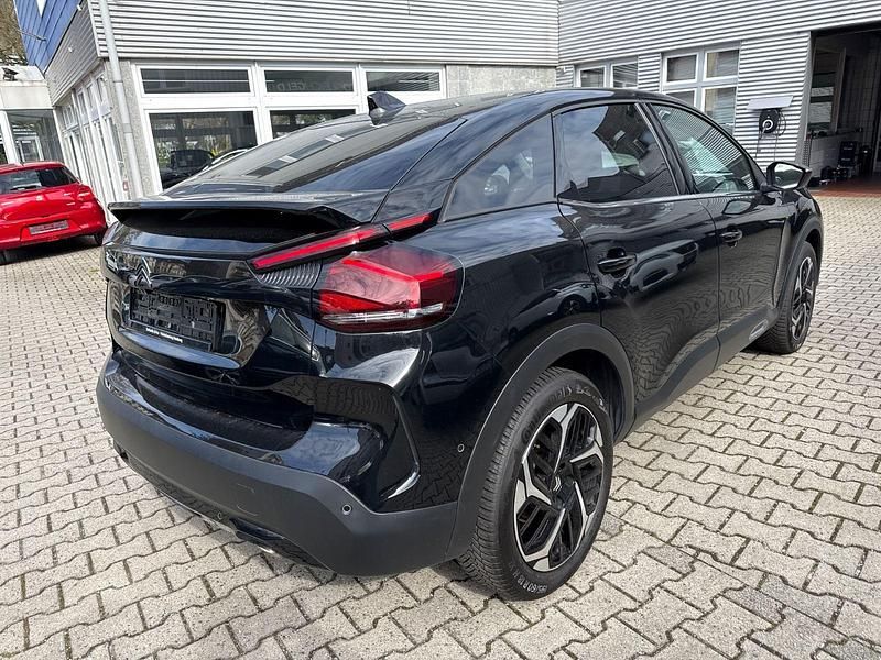 Gebraucht Citroën C4 PureTech 131 PS (96 kW) 2023 Schwarz SUV