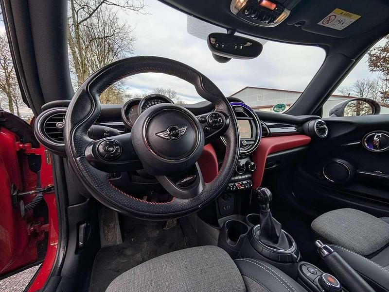 Gebraucht Mini Cooper Chili 136 PS (100 kW) 2014 Rot Kleinwagen