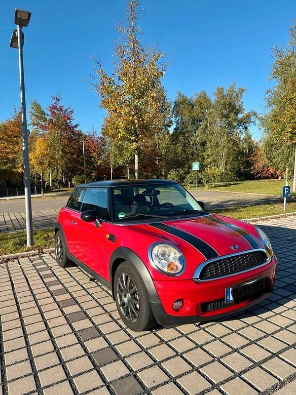Rot Gebraucht 2009 Mini Cooper Kleinwagen | 3.850 € (Superpreis) - Bild 1/4