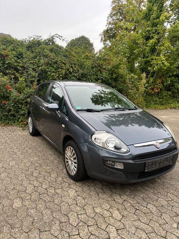 Blau Gebraucht 2010 Fiat Punto Kleinwagen | 2.800 € (Fairer Preis) - Bild 1/4
