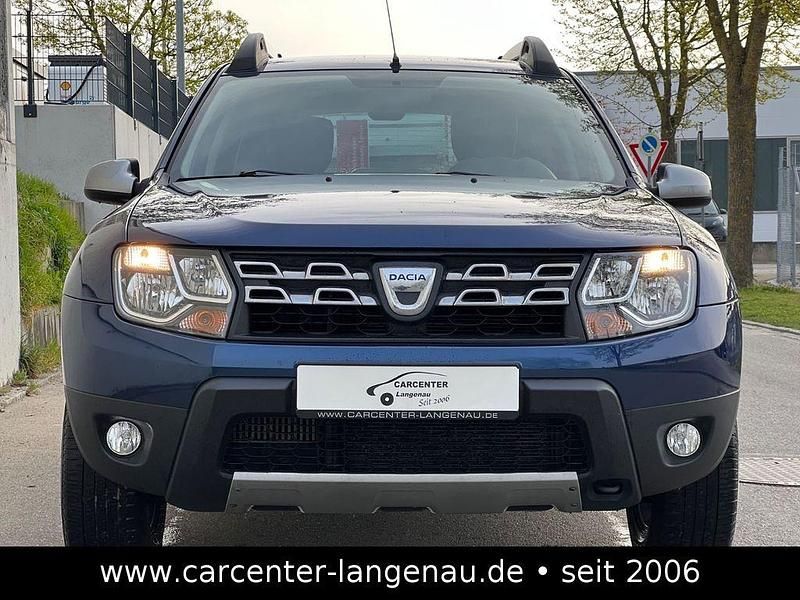 Second-hand Dacia Duster Prestige 125 CP (91 kW) 2016 Albastru SUV