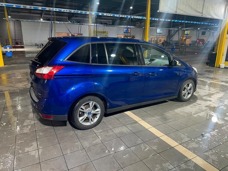 Gebraucht Ford C-MAX 123 PS (90 kW) 2014 Van / Kleinbus