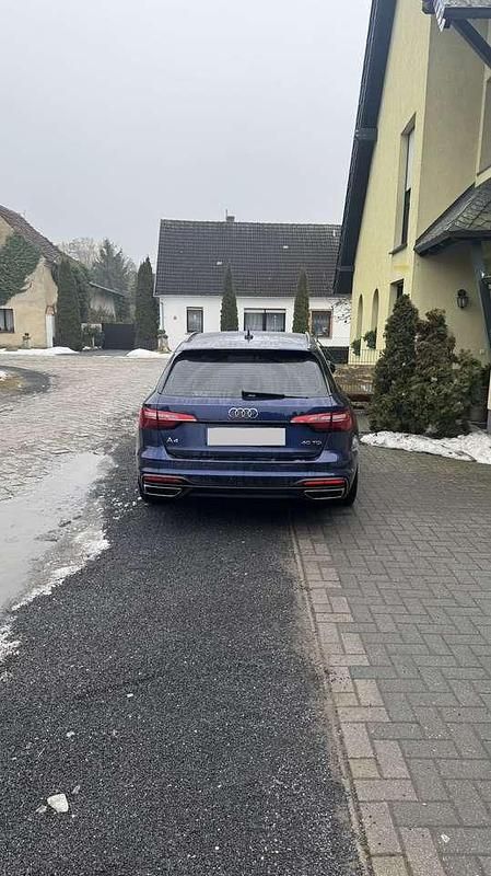 Usata Audi A4 Advanced 190 CV (139 kW) 2020 Blu Station wagon