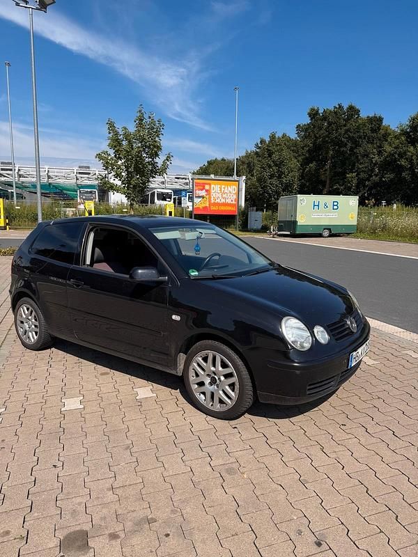 Schwarz Gebraucht 2002 VW Polo Kleinwagen | 550 € (Superpreis) - Bild 1/4
