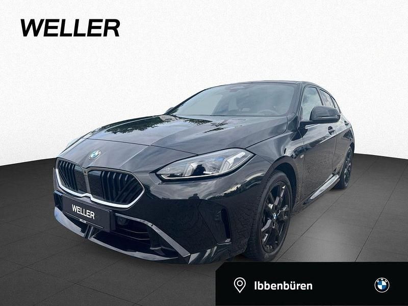 Black sapphire (schwarz) Gebraucht 2024 BMW 120 Shadowline Kleinwagen | 31.750 € (Guter Preis) - Bild 1/4