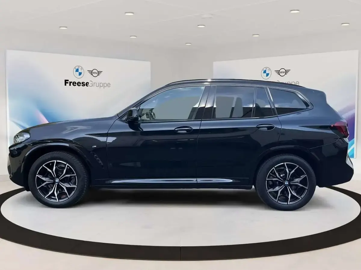 Używany BMW X3 Performance 190 KM (139 kW) 2024 Czarny SUV