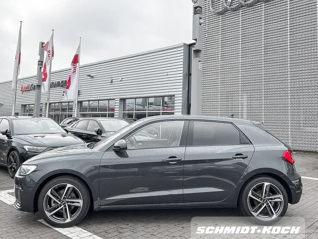 Gebraucht Audi A1 Sportback Advanced 116 PS (85 kW) 2025 Manhattangrau metallic Kleinwagen