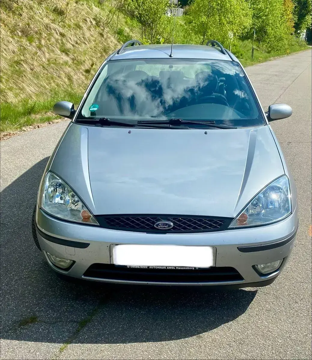 Gebraucht Ford Focus 116 PS (85 kW) 2003 Silber Kombi