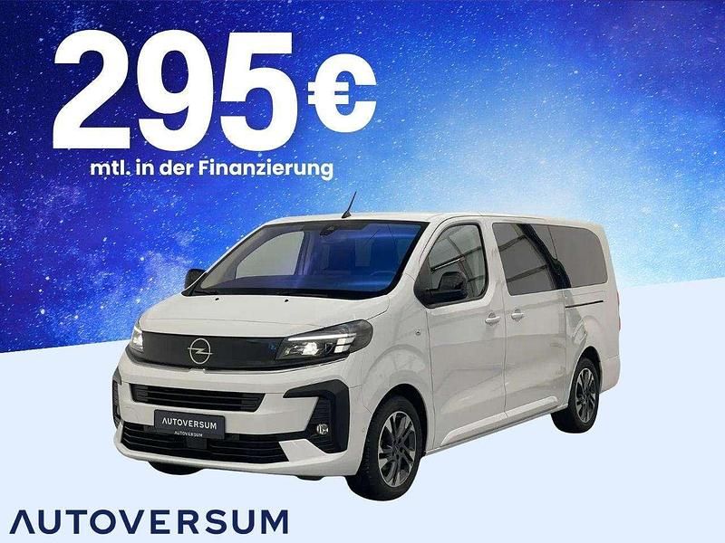 Lackierung weiss icy/typ ausse Gebraucht 2024 Opel Zafira Life Selection Van | 33.685 € - Bild 1/3