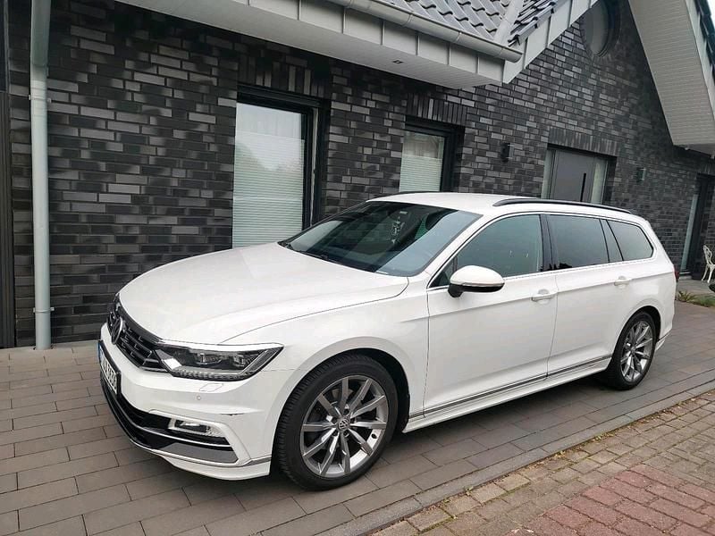 Gebraucht VW Passat R-line 150 PS (110 kW) 2016 Weiß Kombi