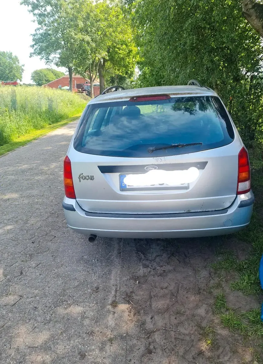 Gebraucht Ford Focus 115 PS (84 kW) 2004 Grau Kombi
