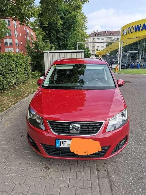 Rot Gebraucht 2020 Seat Alhambra Van / Kleinbus | 26.999 € (Superpreis) - Bild 1/4