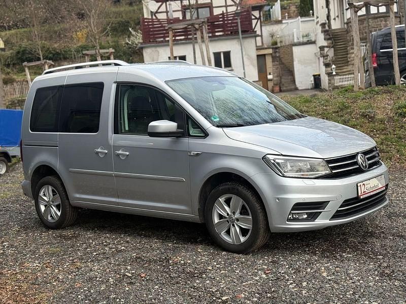 Gebraucht VW Caddy Highline 150 PS (110 kW) 2015 Silber Van / Kleinbus