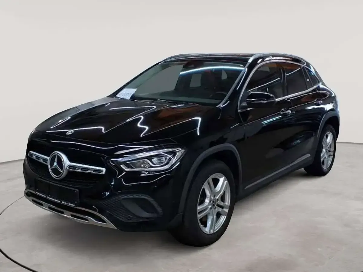 Gebraucht Mercedes GLA250 Progressive 160 PS (117 kW) 2021 Nachtschwarz SUV