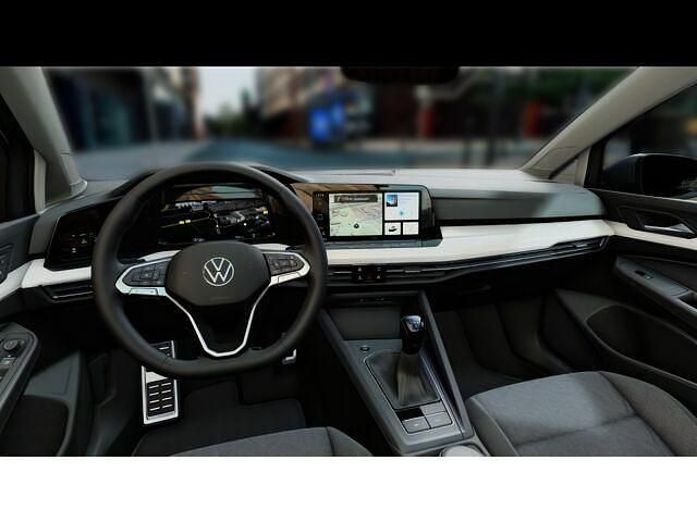 Gebraucht VW Golf VIII Move 150 PS (110 kW) 2024 Grau Limousine