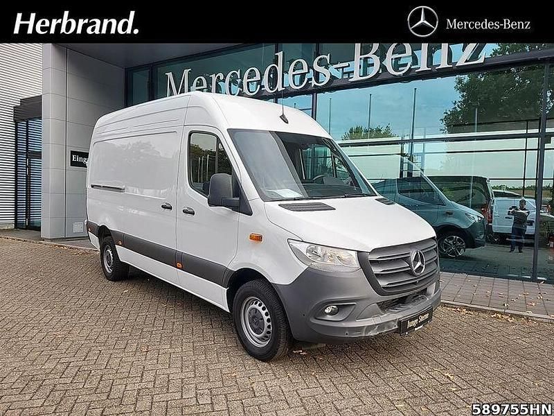 Weiß Gebraucht 2024 Mercedes Sprinter Van | 40.210 € (Fairer Preis) - Bild 1/4