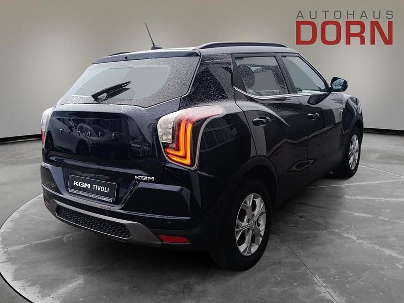 Neu SsangYong Tivoli 163 PS (119 kW) 2025 Blau SUV
