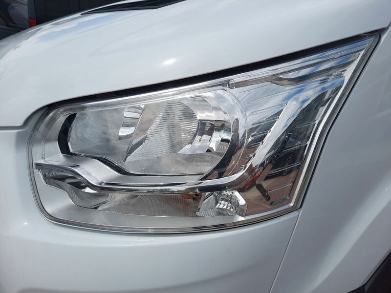 Neu Ford Transit Trend 131 PS (96 kW) 2025 Frostweiß Van / Kleinbus