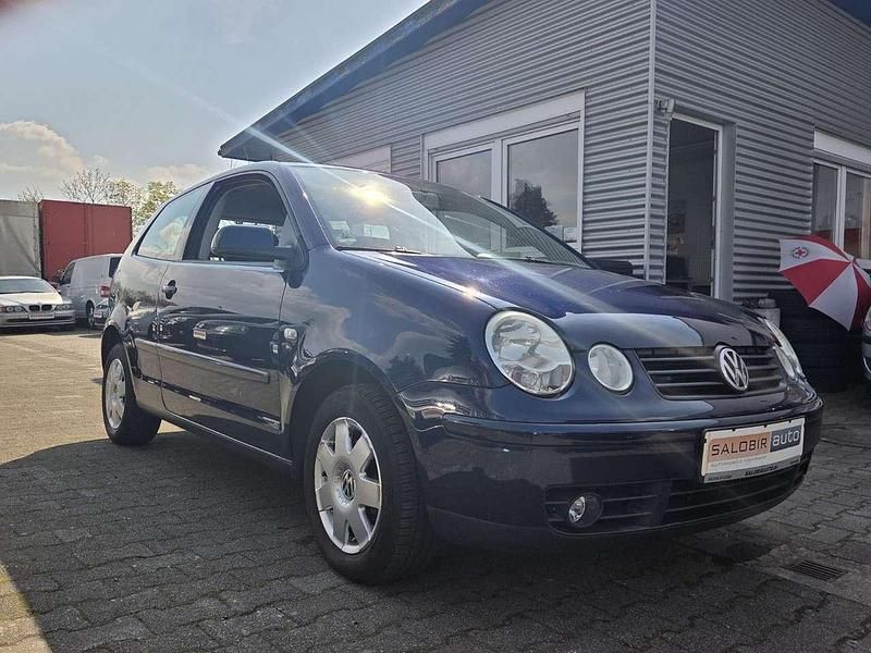 Gebraucht VW Polo Highline 64 PS (47 kW) 2003 Blau Kleinwagen