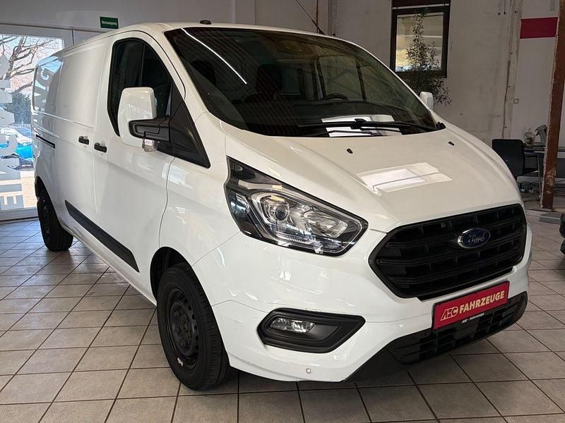 Gebraucht Ford Transit Custom Trend 131 PS (96 kW) 2019 Weiß Van / Kleinbus