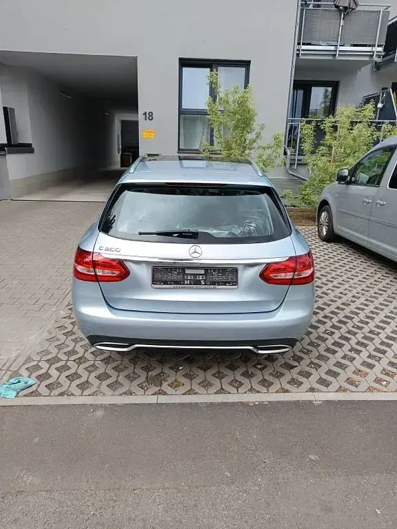 Gebraucht Mercedes C200 184 PS (135 kW) 2016 Grau Limousine