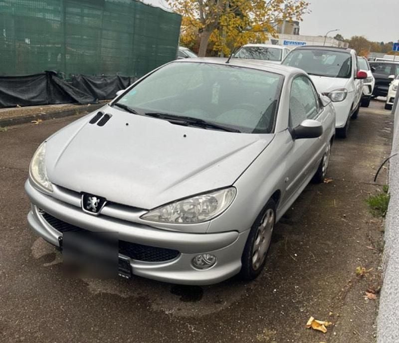 Silber Gebraucht 2003 Peugeot 206 CC Cabrio | 699 € (Superpreis) - Bild 1/4