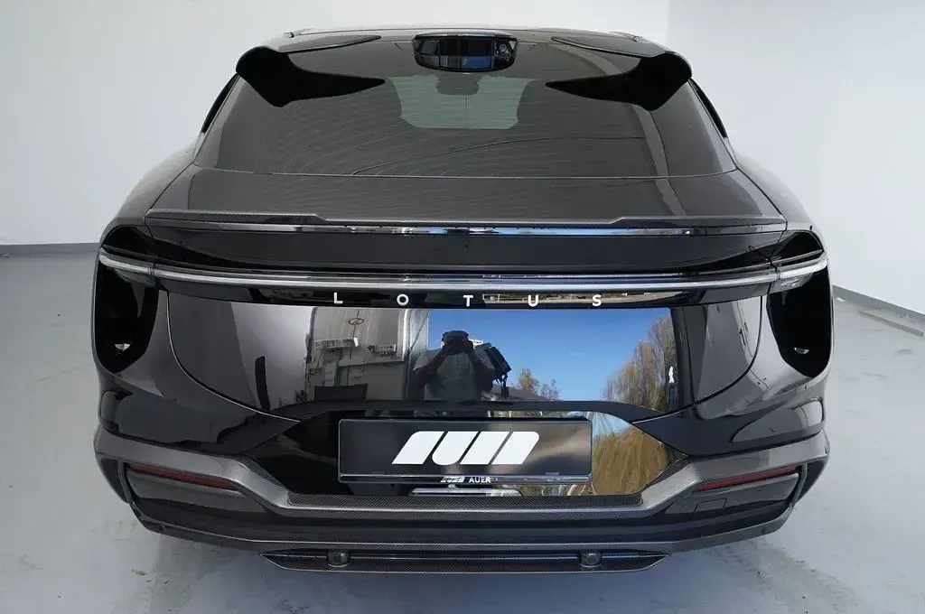 Nowe Lotus Eletre 675 kW (918 KM) 2026 Czarny SUV