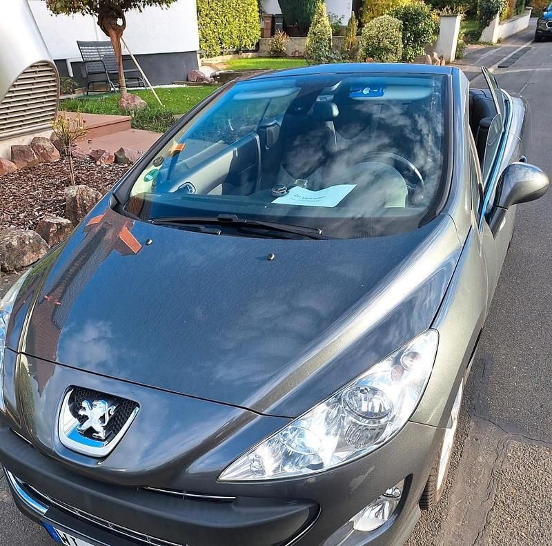 Gebraucht 2010 Peugeot 308 CC Tendance Cabrio | 6.589 € (Fairer Preis) - Bild 1/4