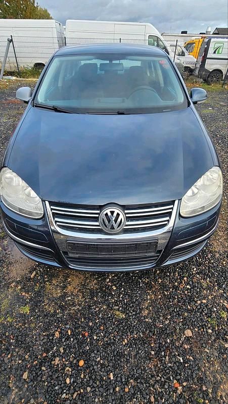 Blau Gebraucht 2007 VW Jetta Limousine | 3.499 € (Fairer Preis) - Bild 1/4