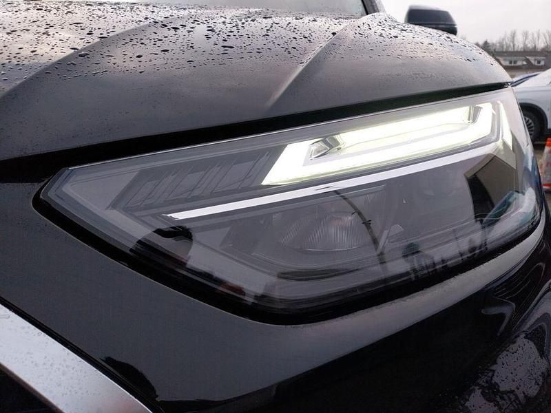 Gebraucht Audi Q5 Basis 204 PS (150 kW) 2025 Schwarz SUV