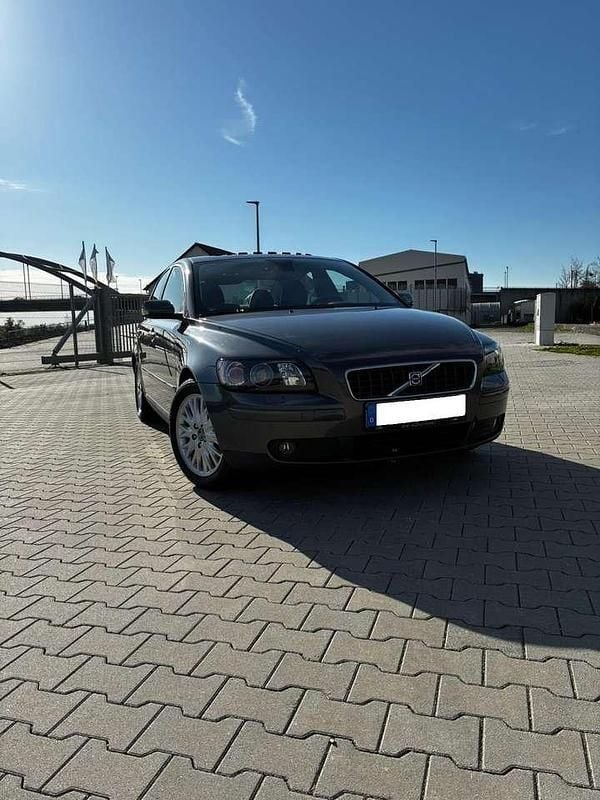 Gebraucht Volvo S40 Summum 140 PS (102 kW) 2004 Grau Limousine