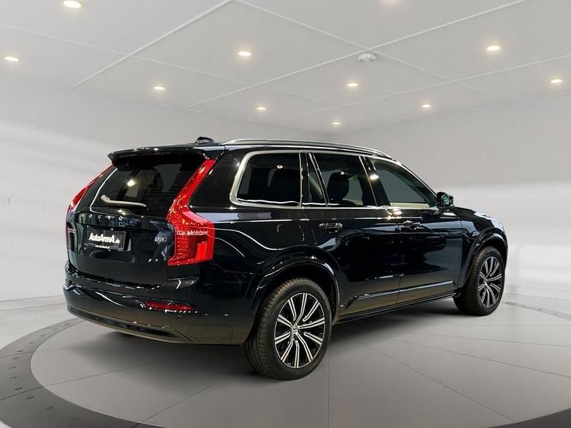 Gebraucht Volvo XC90 Core 250 PS (183 kW) 2023 Onyx black / metallic SUV