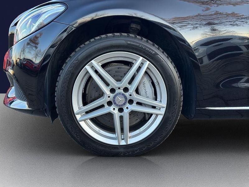Gebraucht Mercedes C400 333 PS (244 kW) 2016 Obsidianschwarz Limousine