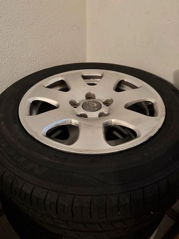 Gebraucht Audi A4 131 PS (96 kW) 2001 Silber Limousine