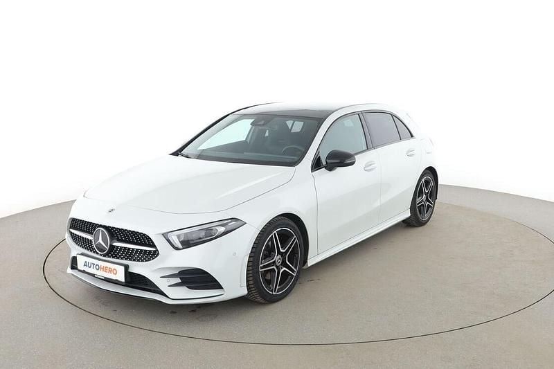 Gebraucht Mercedes A200 163 PS (119 kW) 2022 Limousine
