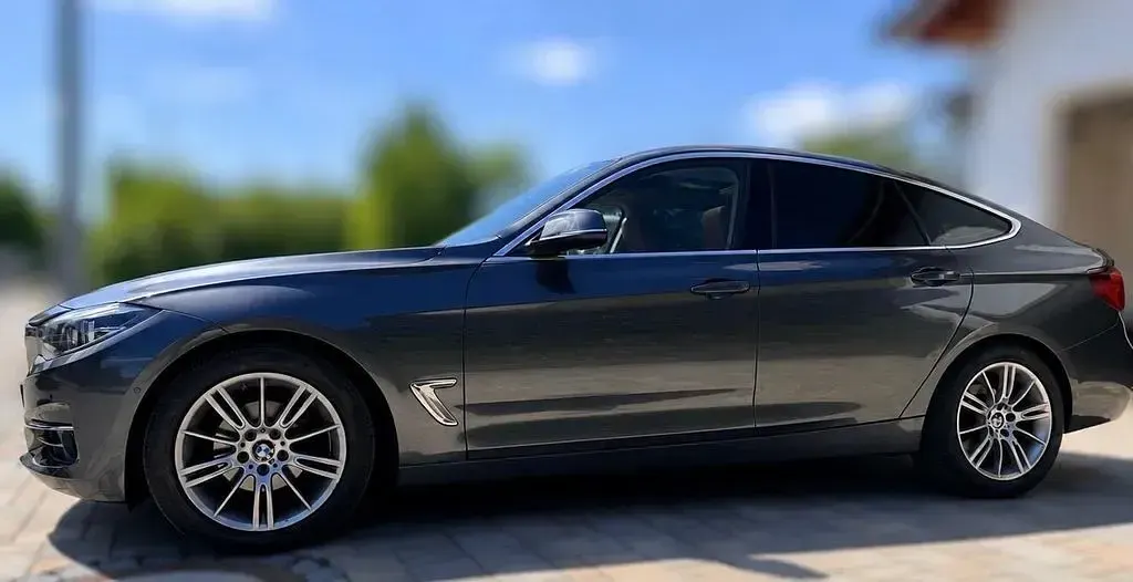 Gebraucht BMW 320 Performance 184 PS (135 kW) 2020 Limousine