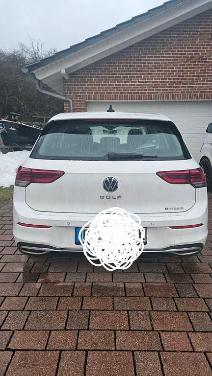 Gebraucht VW Golf VIII Style 150 PS (110 kW) 2021 Weiß Limousine