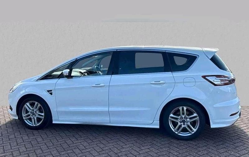Weiß Gebraucht 2016 Ford S-MAX S Van / Kleinbus | 14.500 € (Teuer) - Bild 1/1