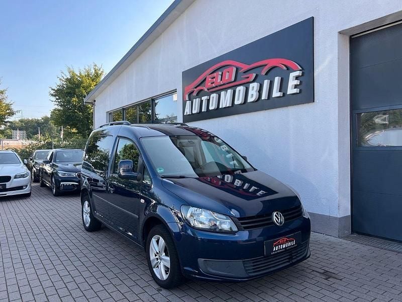Blau Gebraucht 2012 VW Caddy Trendline Van / Kleinbus | 8.400 € (Etwas zu teuer) - Bild 1/4