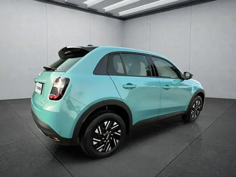 Gebraucht Fiat 600 110 PS (80 kW) 2025 Blau Kleinwagen