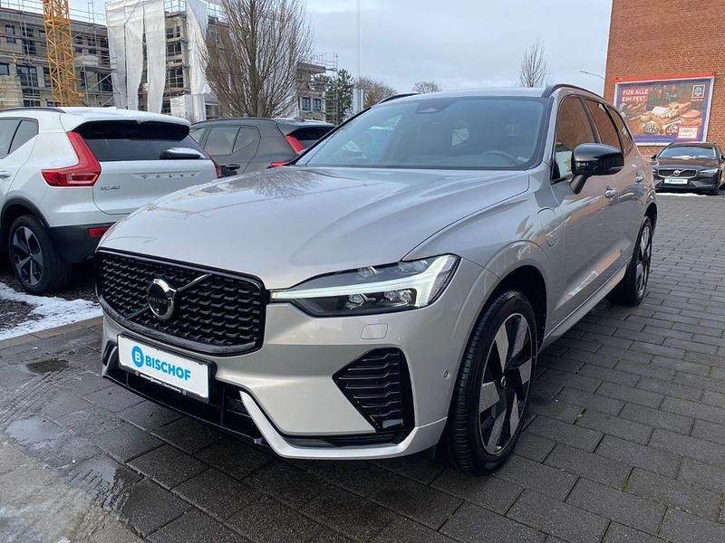 Gebraucht Volvo XC60 Plus 398 PS (292 kW) 2025 Grau SUV