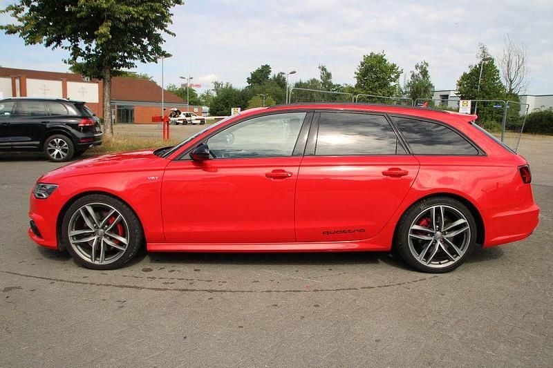 Gebraucht Audi A6 Sport 326 PS (239 kW) 2018 Rot Kombi