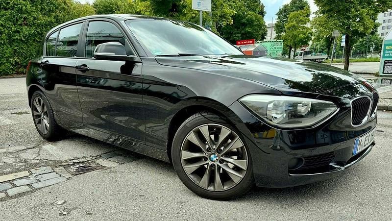 Schwarz Gebraucht 2012 BMW 116 Kleinwagen | 8.200 € (Fairer Preis) - Bild 1/4