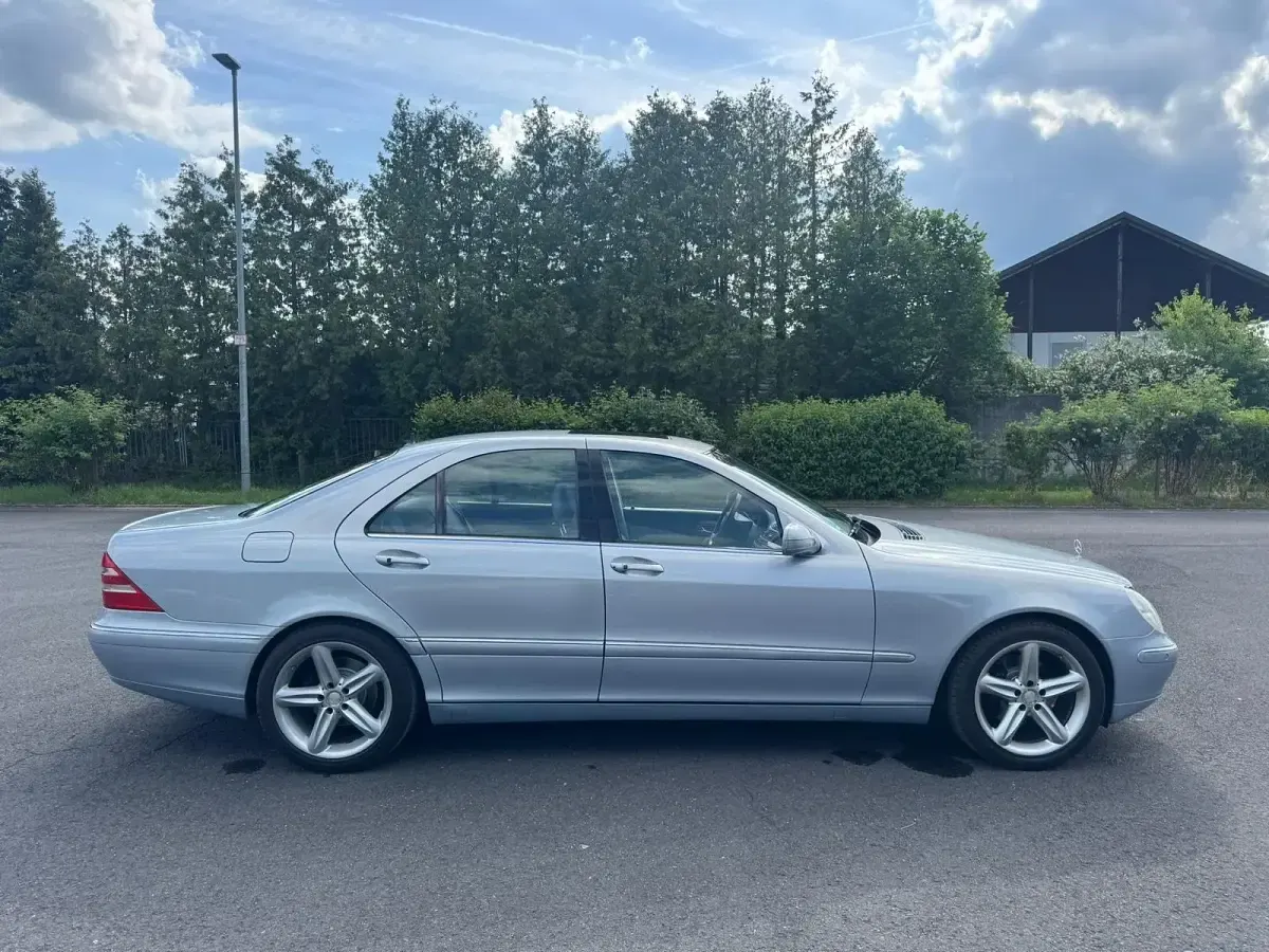 Gebraucht Mercedes S320 224 PS (164 kW) 2000 Blau Limousine