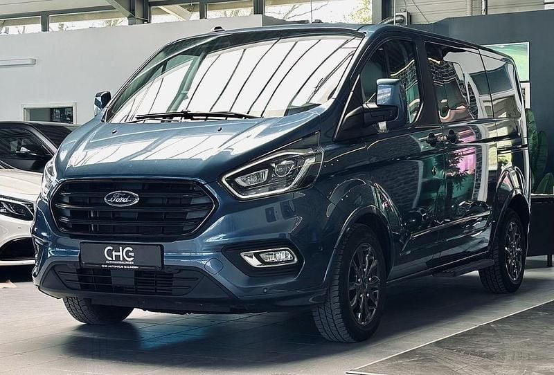 Gebraucht Ford Tourneo Custom 185 PS (136 kW) 2019 Blau Van