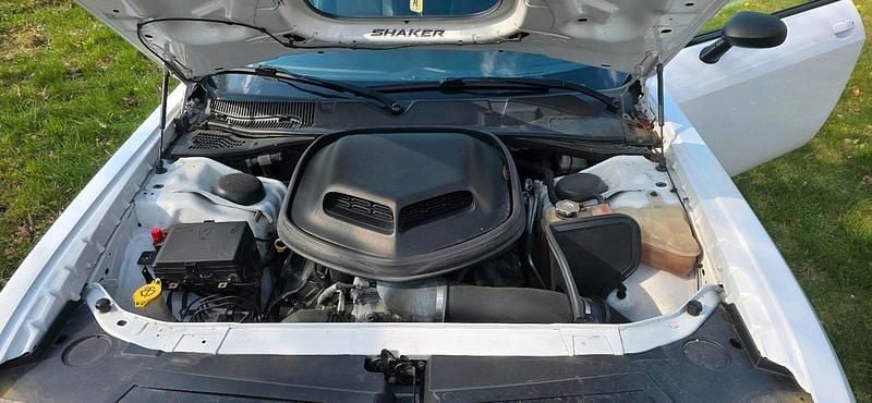 Second-hand Dodge Challenger 382 CP (280 kW) 2016 Alb Coupe