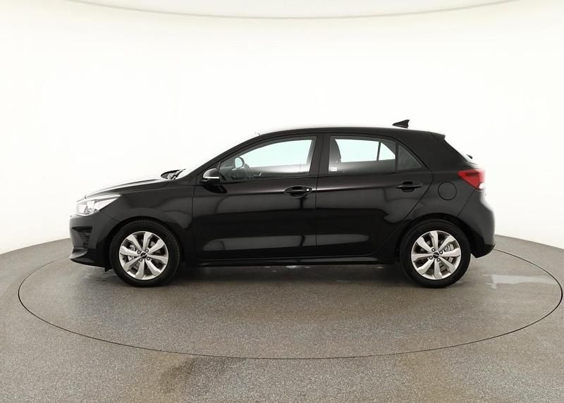 Gebraucht Kia Rio Vision 101 PS (74 kW) 2022 Schwarz Kleinwagen