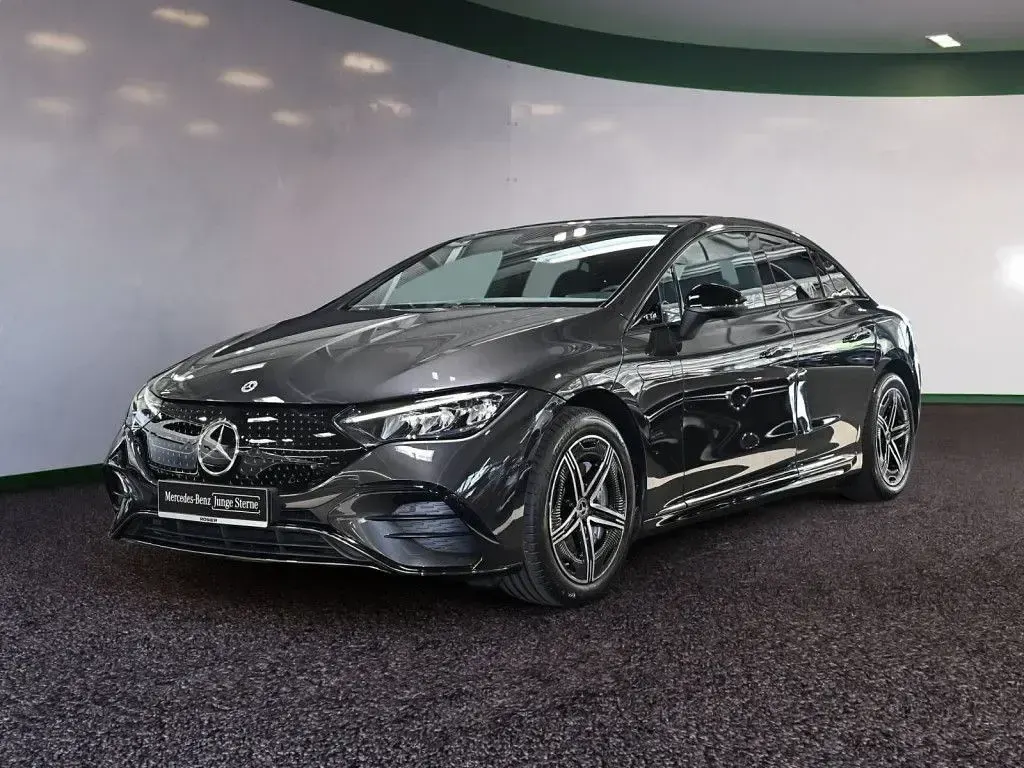 Gebraucht Mercedes EQE300 Advanced Plus 180 kW (245 PS) 2025 Grau / graphitgrau (metallic) Limousine
